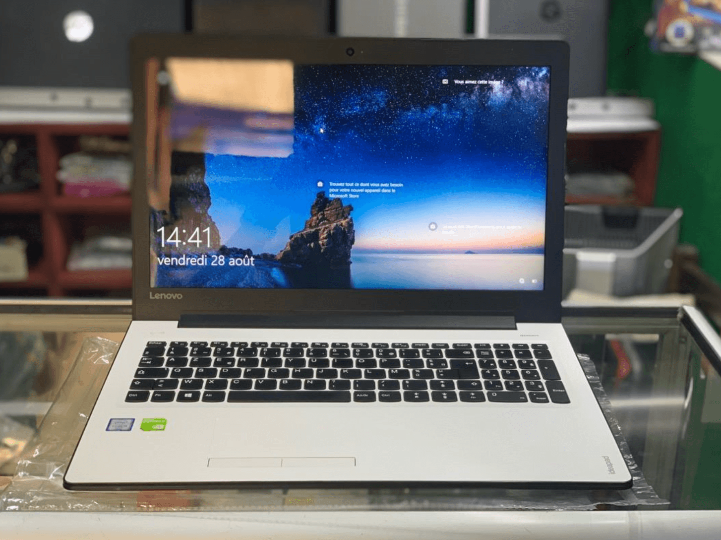 TWS: Lenovo core i3 avec 1To DD